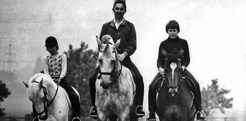 Reiner Klimke mit seinen Kindern Ingrid Klimke und Rolf Klimke Reiner Klimke mit seinen Kindern Ingrid Klimke und Rolf Klimke